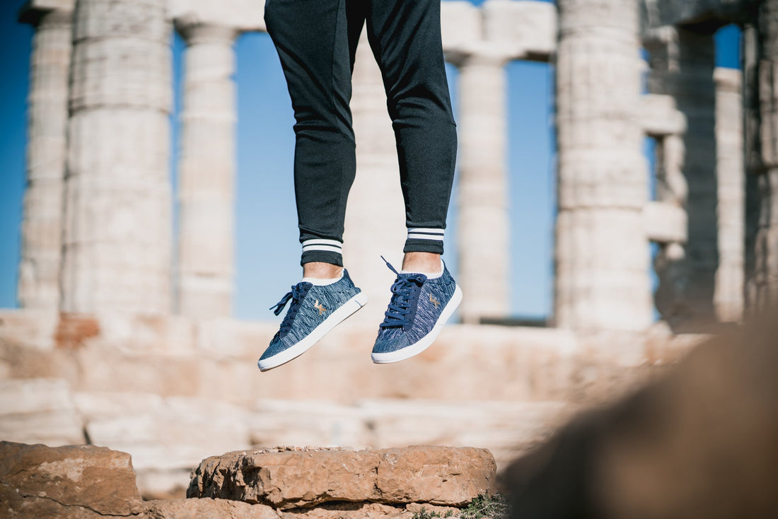 The Explore II Blue Knit freestyle and street football shoes