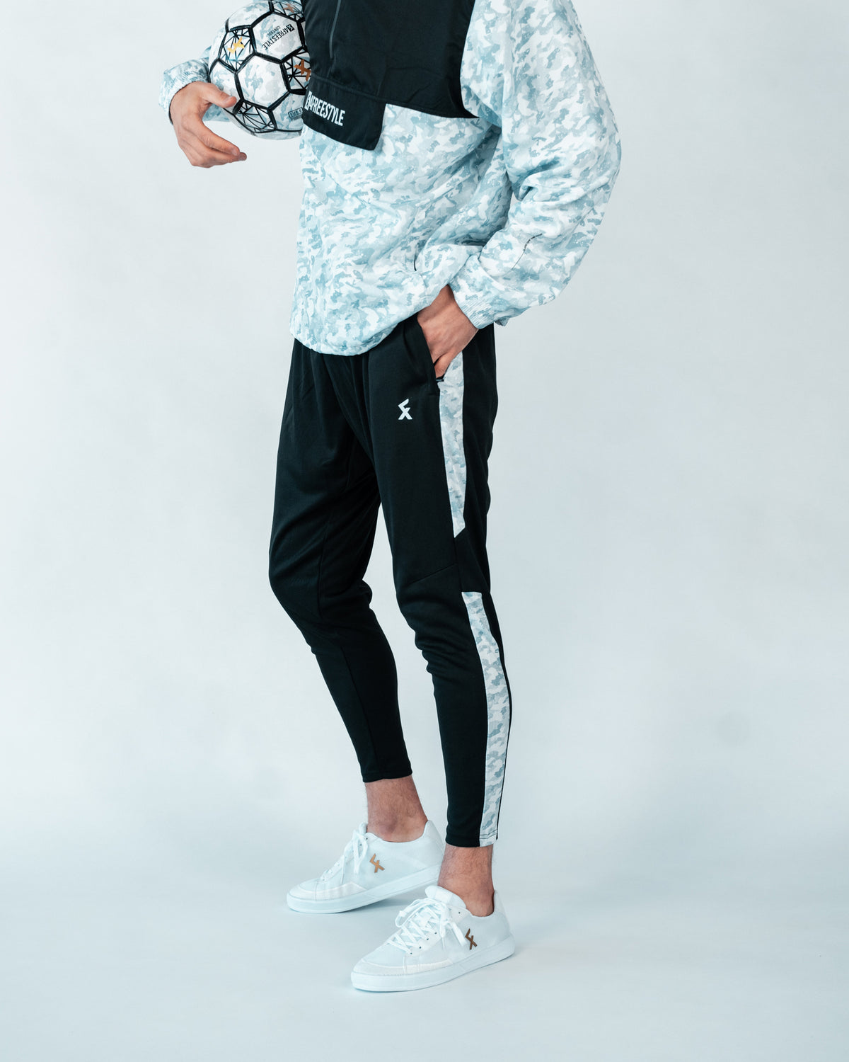 White Noise Camo-Hose - EA Sports