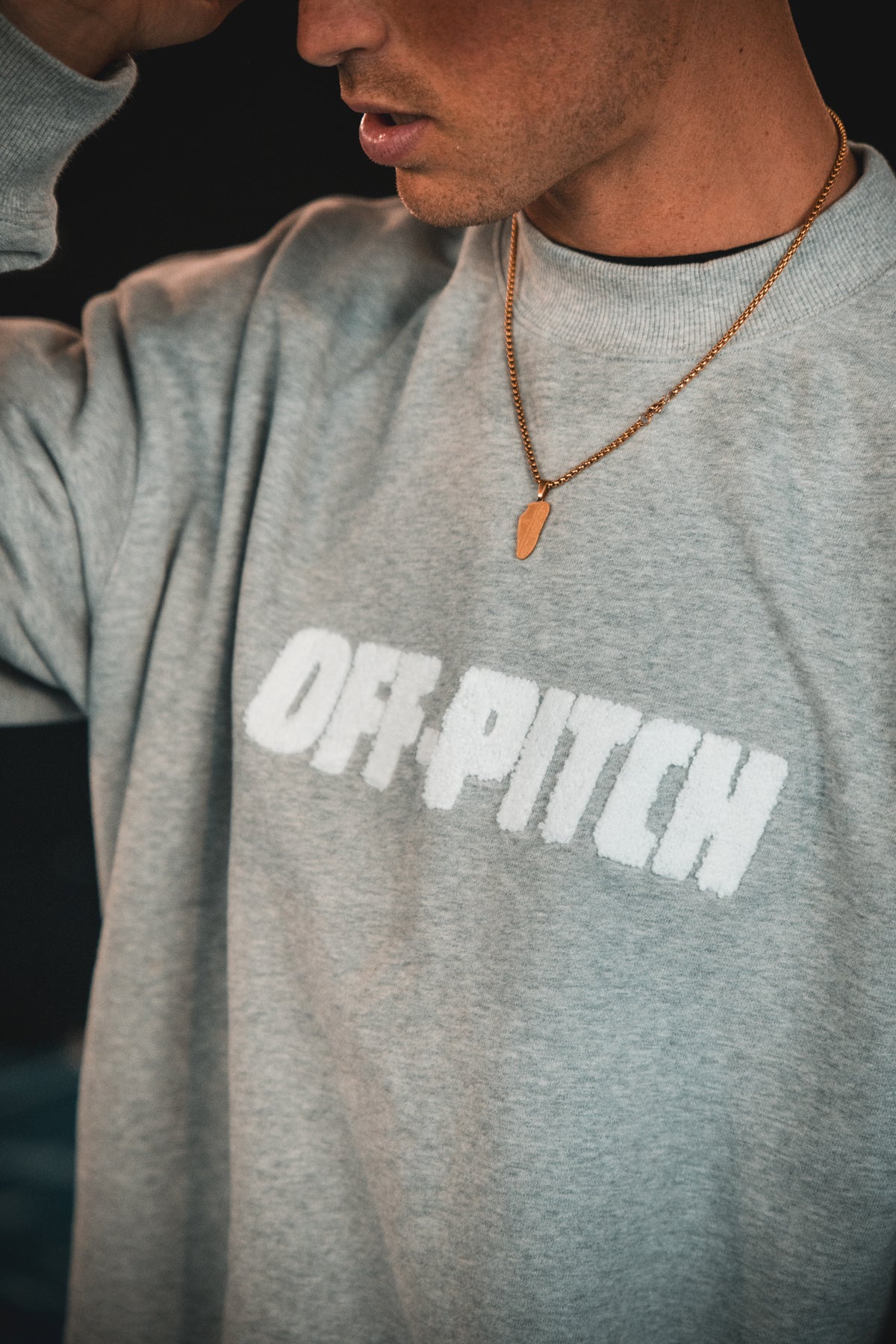 Players Off-Pitch-Sweater – Grau