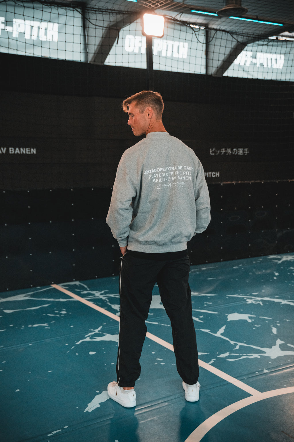 Players off the pitch sweater- Grey
